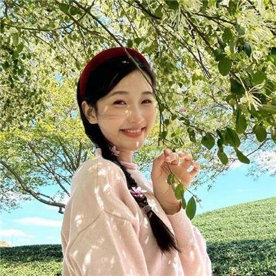 厌世三寡妇